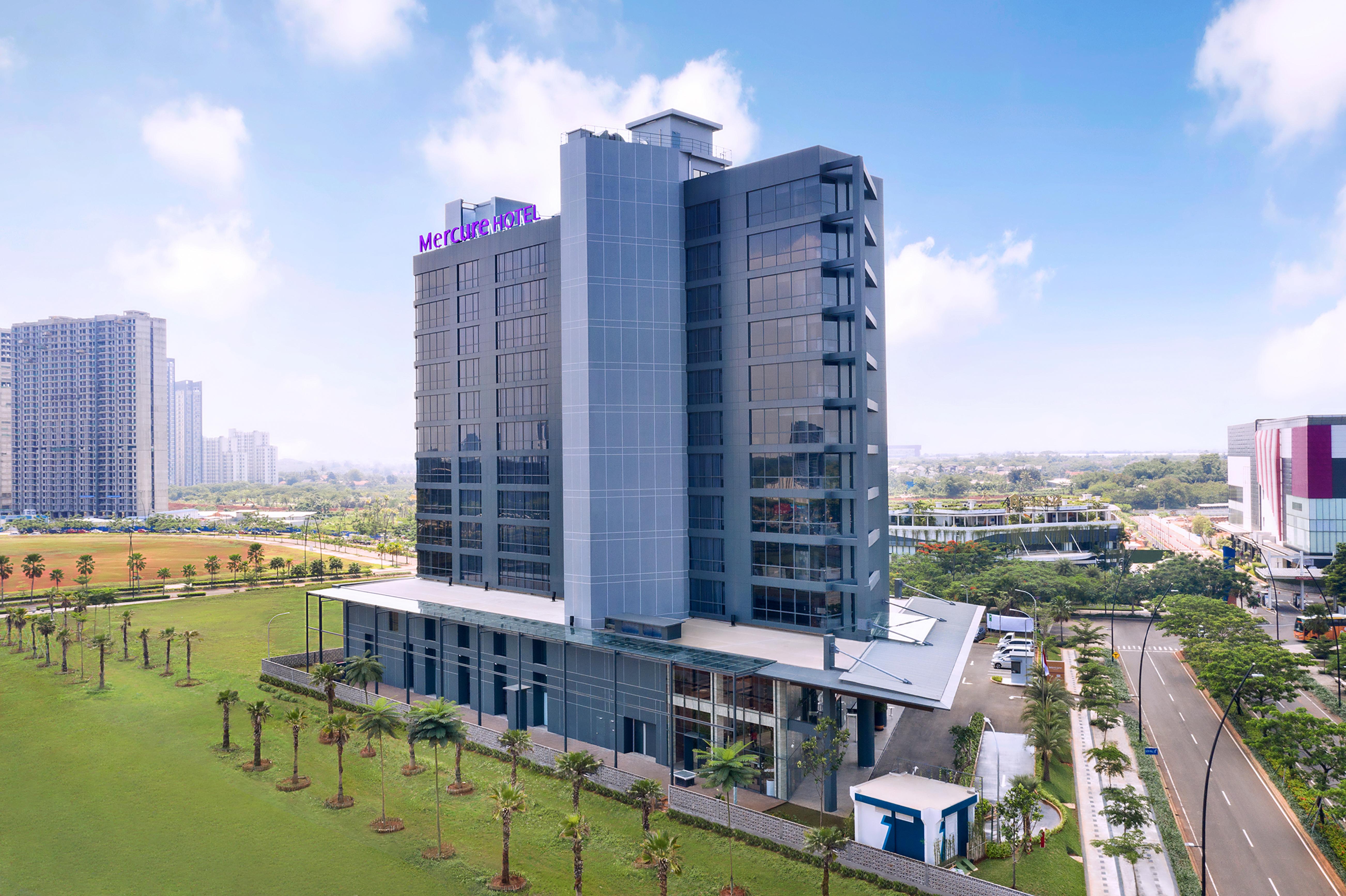 Mercure Tangerang Bsd City Exterior photo