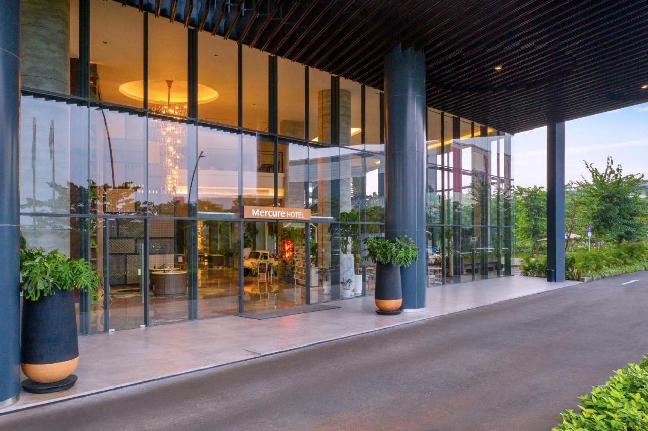 Mercure Tangerang Bsd City Exterior photo